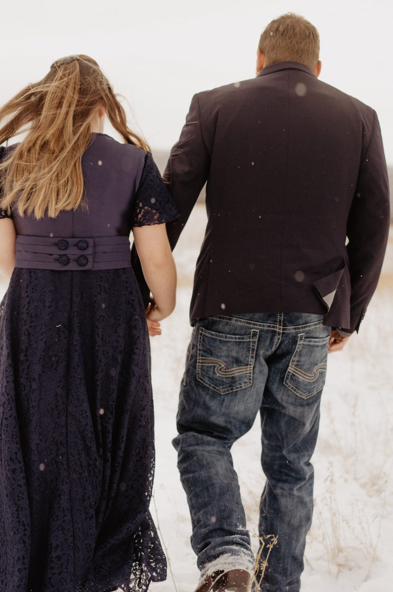 alberta winter engagement photography session